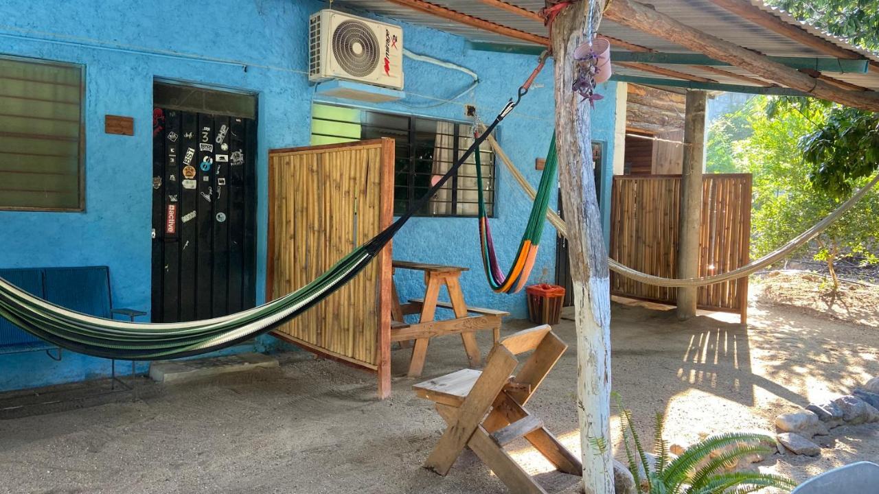 Ola Perfecta Hostel Barra de la Cruz Exteriör bild